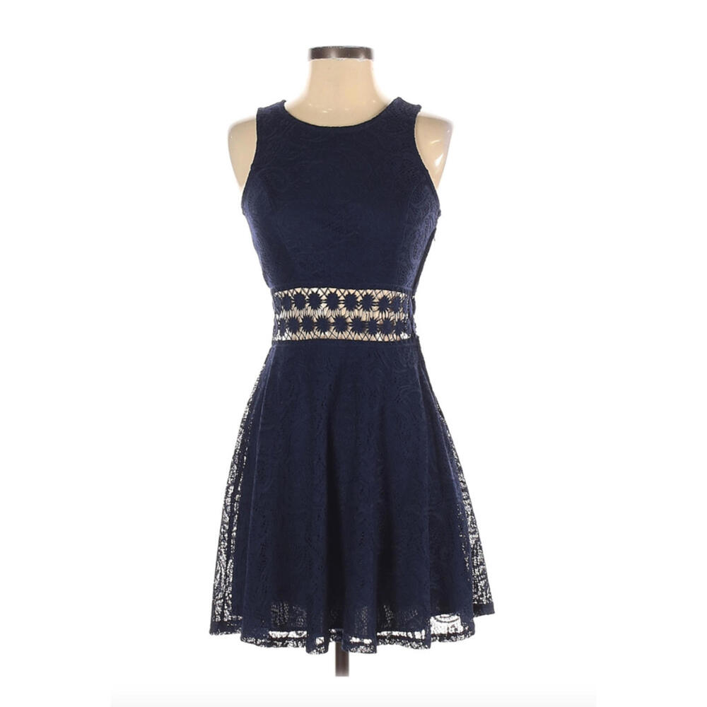 BAILEY BLUE Cut Out Dress Sz S Lace Overlay Lined Summer Sleeveless Sundress